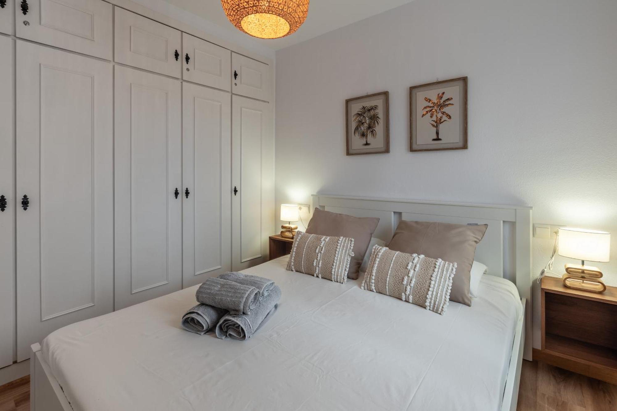 Renovated Apartment On Beachside With Pool Nerja Eksteriør bilde