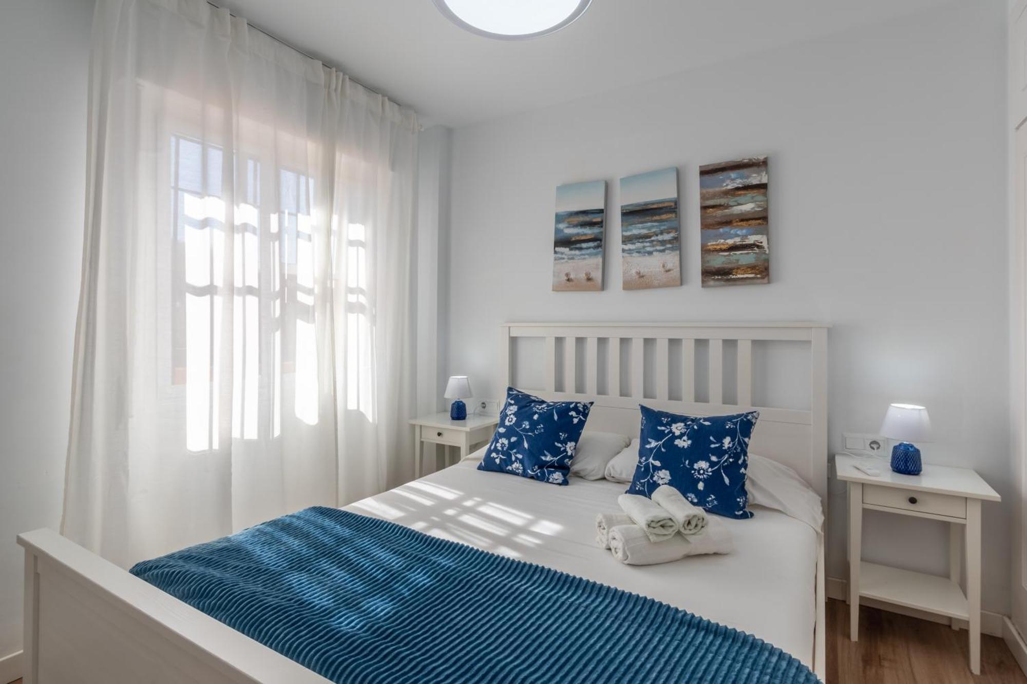 Renovated Apartment On Beachside With Pool Nerja Eksteriør bilde